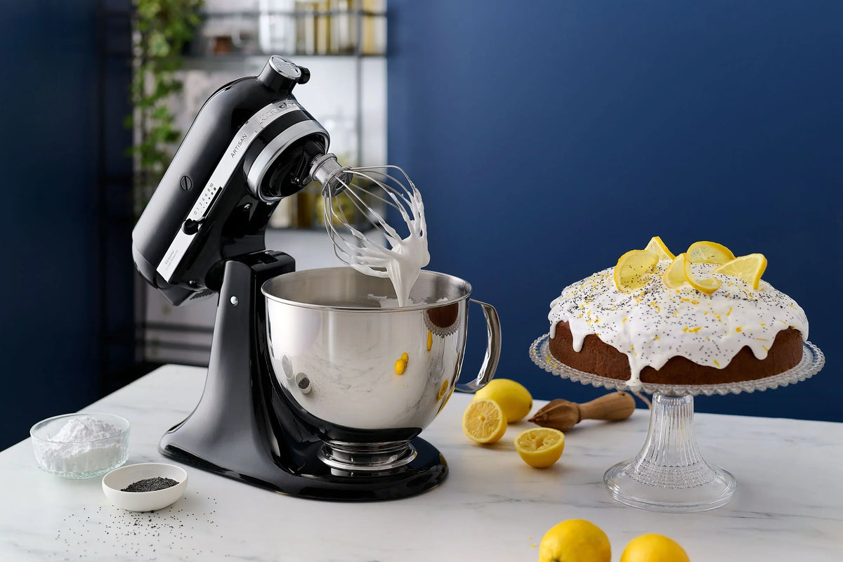KitchenAid 4,8 L 5KSM175 Artisan Küchenmaschine Allrounderset mit Gemüseschneider+Fleischwolf+Spritzgebäckvorsatz