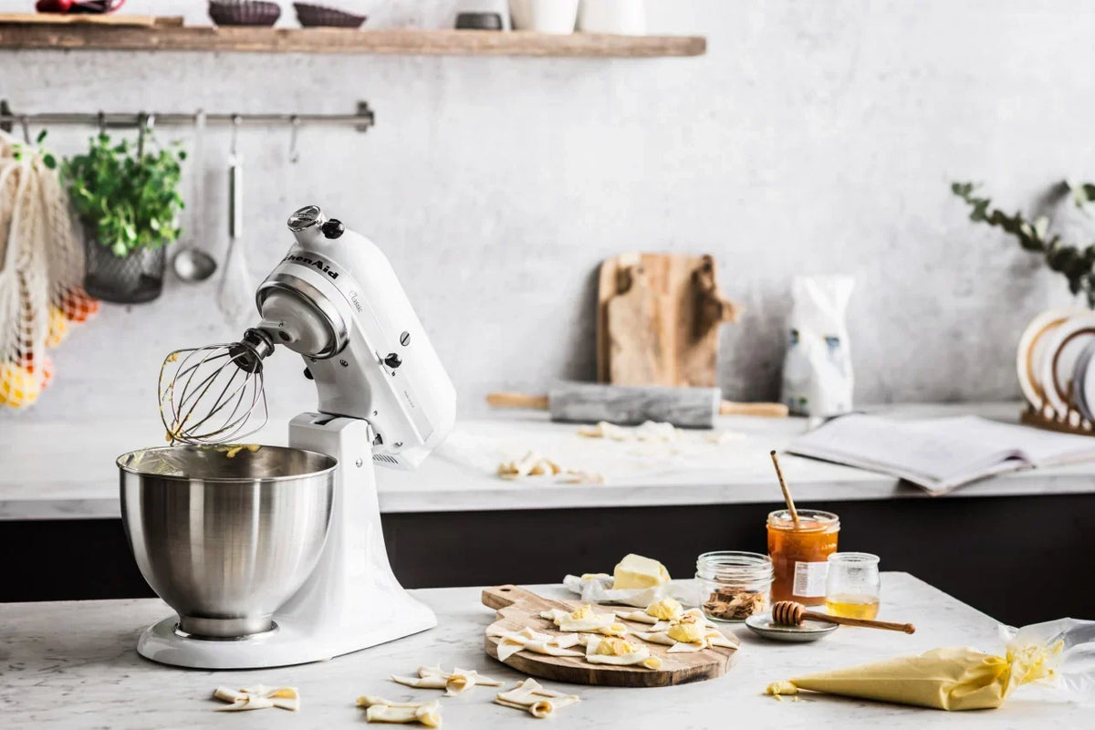 KitchenAid 4,3 L 5K45SS Classic Küchenmaschine Set 3 Gemüseschneider+Spritzschutz+Flexirührer