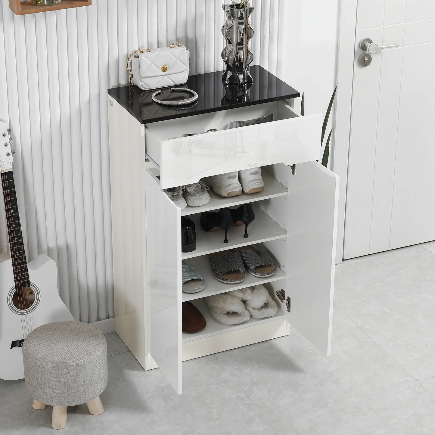 HOMCOM Slim Schuhschrank für bis zu 12 Paare Schuhe für Eingänge und Flure mit 3 verstellbaren Regalen und Schublade aus glänzendem Spanplattenwerkstoff, 60x32x100 cm